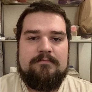 Meet your Posher, Aaron